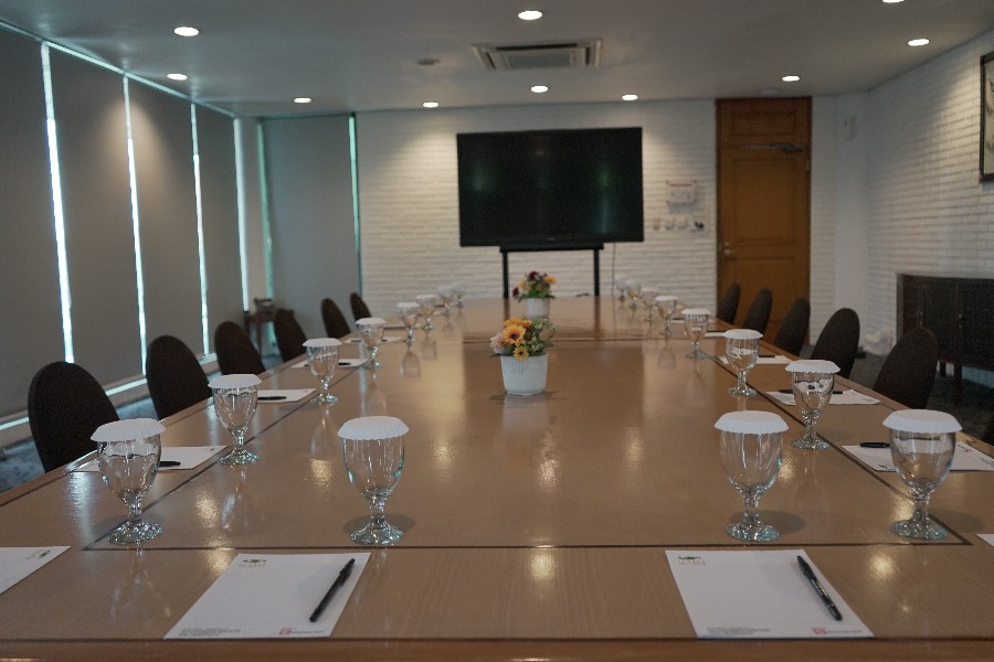 Birdie Room detail image