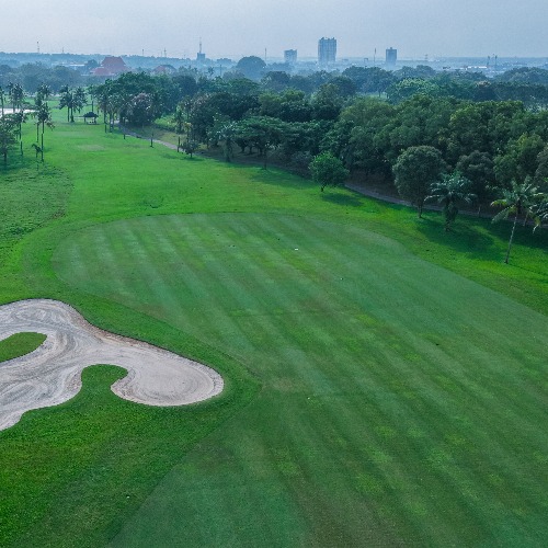 Hole 4